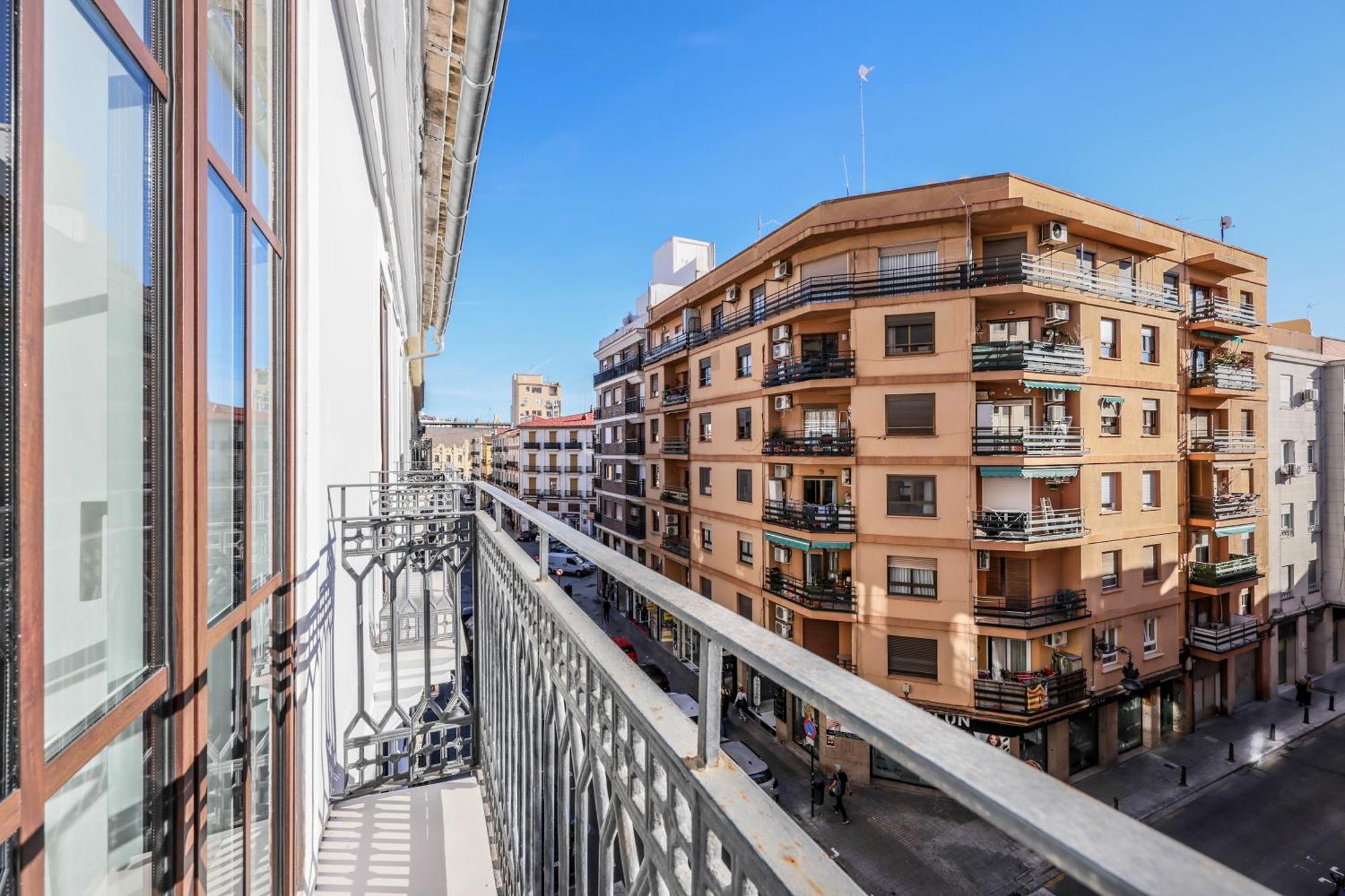 Amazinn Places Evi Apartments Valencia Eksteriør billede